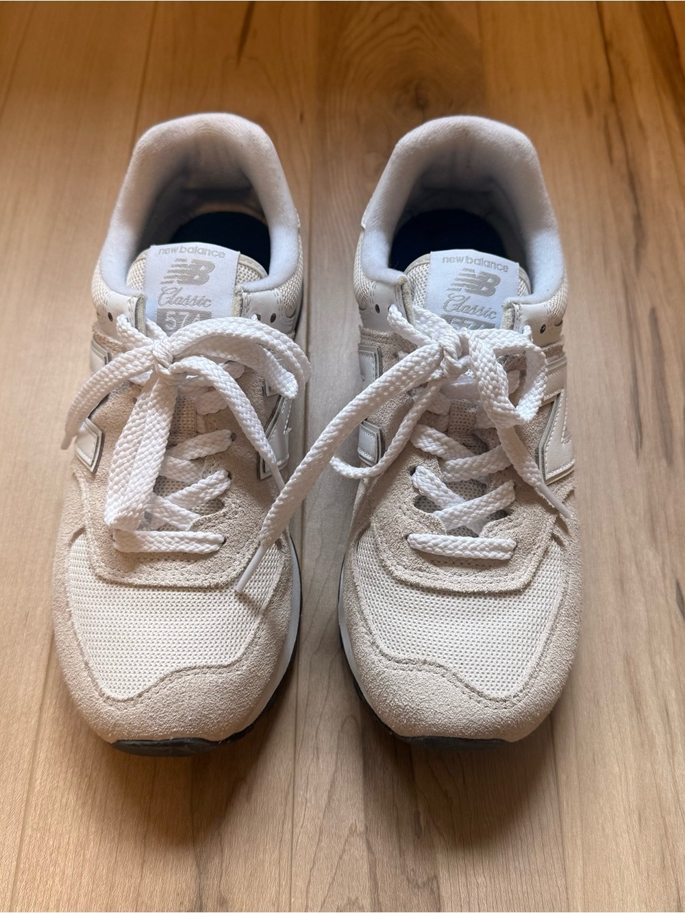 New Balance Womens Classic 574 Lace-Up Sneakers in Off-White